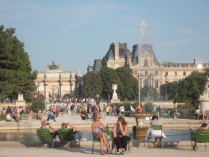 Tuileries Gardens, L'arc de triomphe du Carrousel, and the Louvre